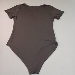 Mangopop Womens Black V-Neck Short Sleeve Bodysuit Snap Closure Size L